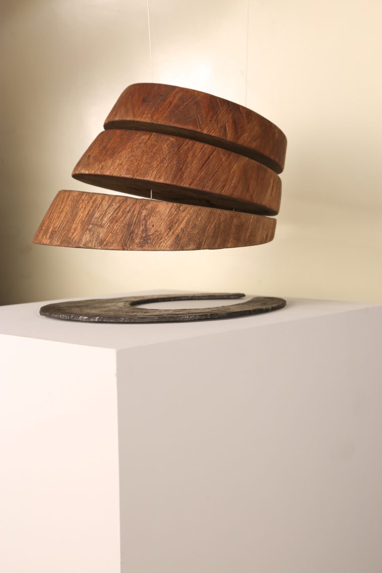 Chārgāmeh Project - Untitled - 23 x 28x 30 cm - wood & Metal -2024
